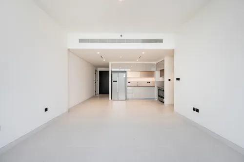 3 Bedrooms Apartment in Marina Vista Tower 2 Image