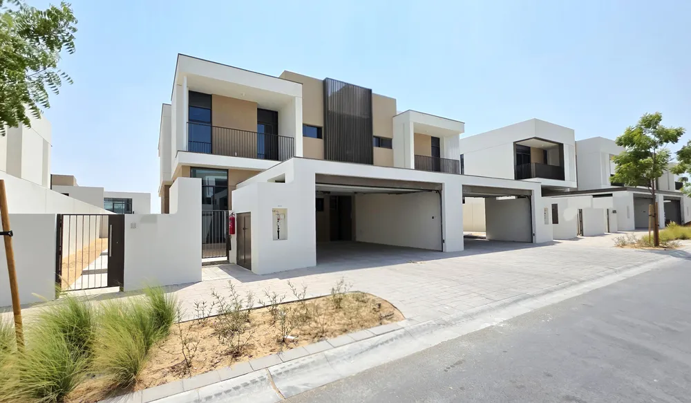 4 Bedrooms Villa in Tilal Al Furjan Image