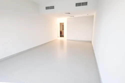 3 Bedrooms Villa in The Pulse Villas Image