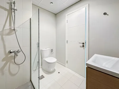 3 Bedrooms Townhouse in Centaury Image