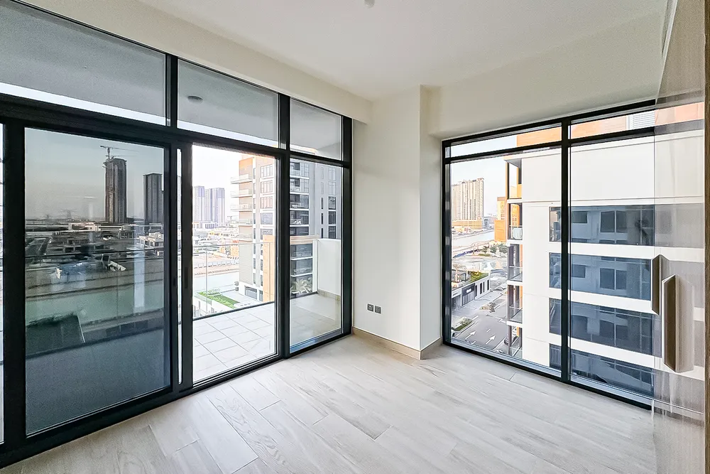 2 Bedrooms Apartment in AZIZI Riviera 18