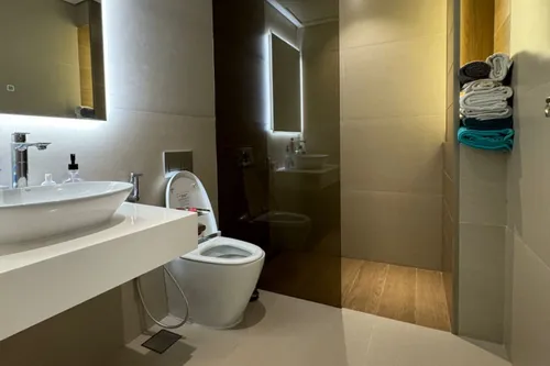 2 Bedrooms Apartment in The Residences at Business Central Image