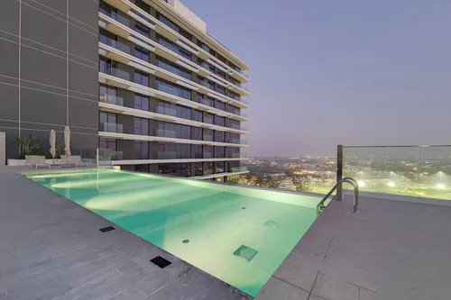 3 Bedrooms Apartment in Golf Suites Image